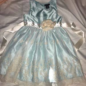 SOLD Zunie fancy blue dress with lace size 6x
